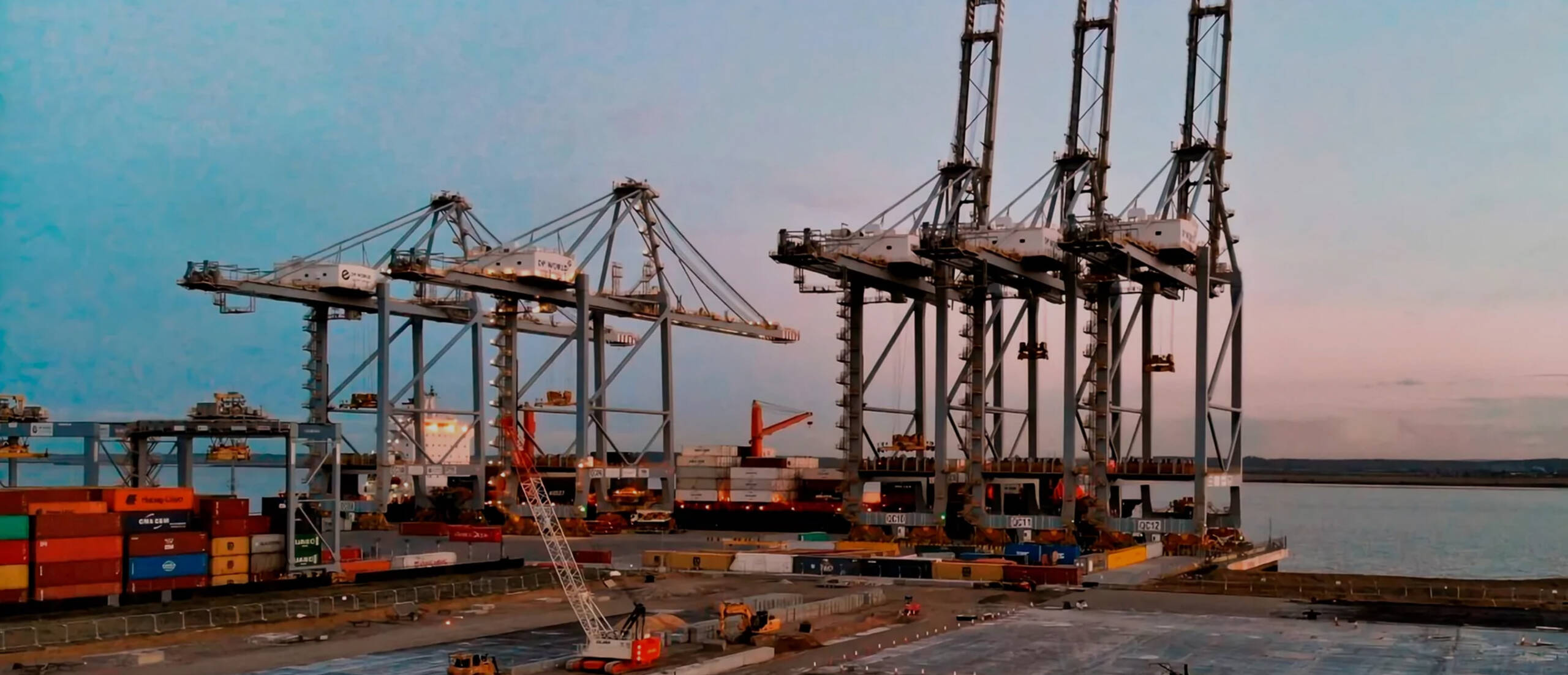 London-Gateway-hero_PC