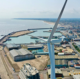 Lowestoft-Hero_Mobile